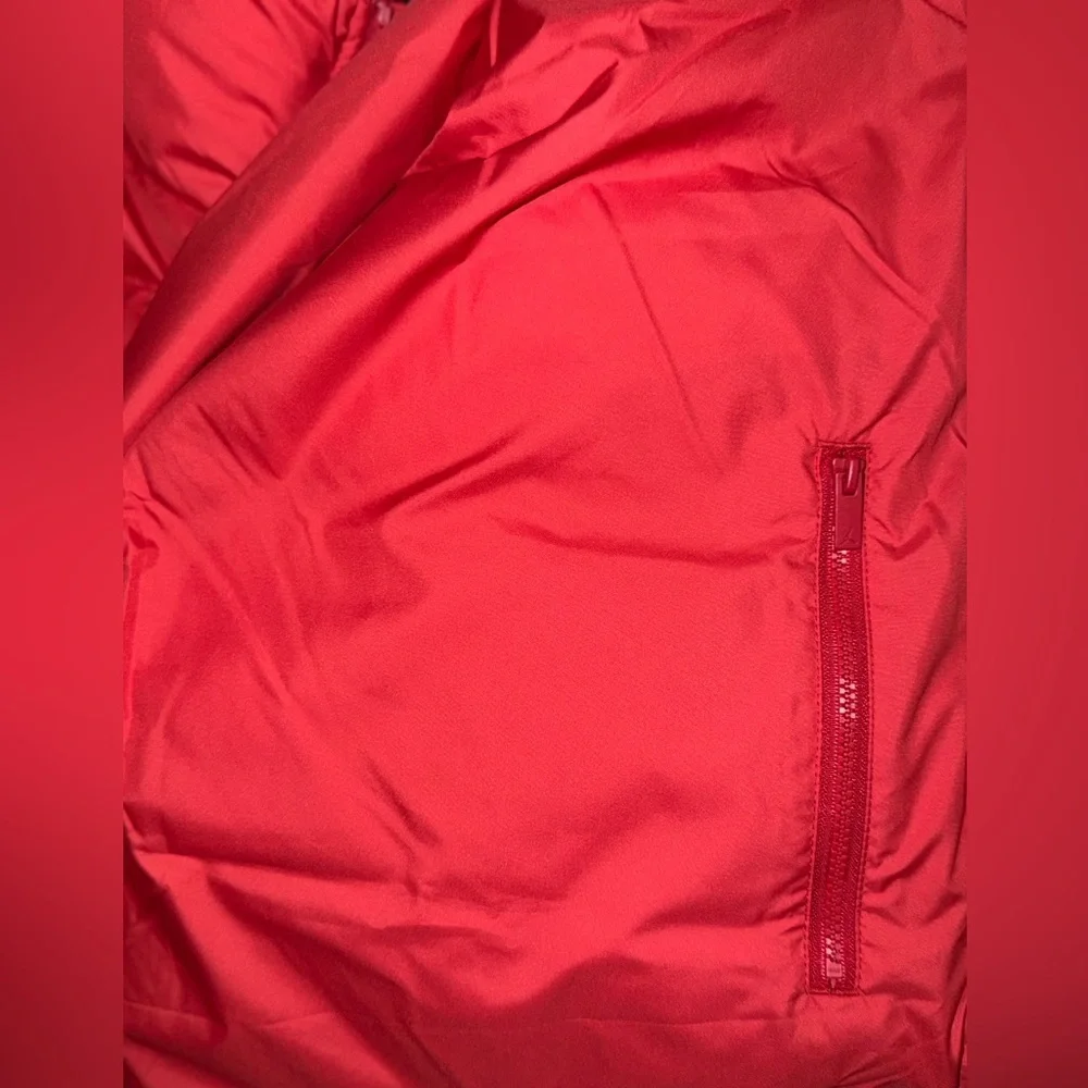Nike Air Jordan Brooklyn Therma-FIT Red Puffer Jacket Men Size S